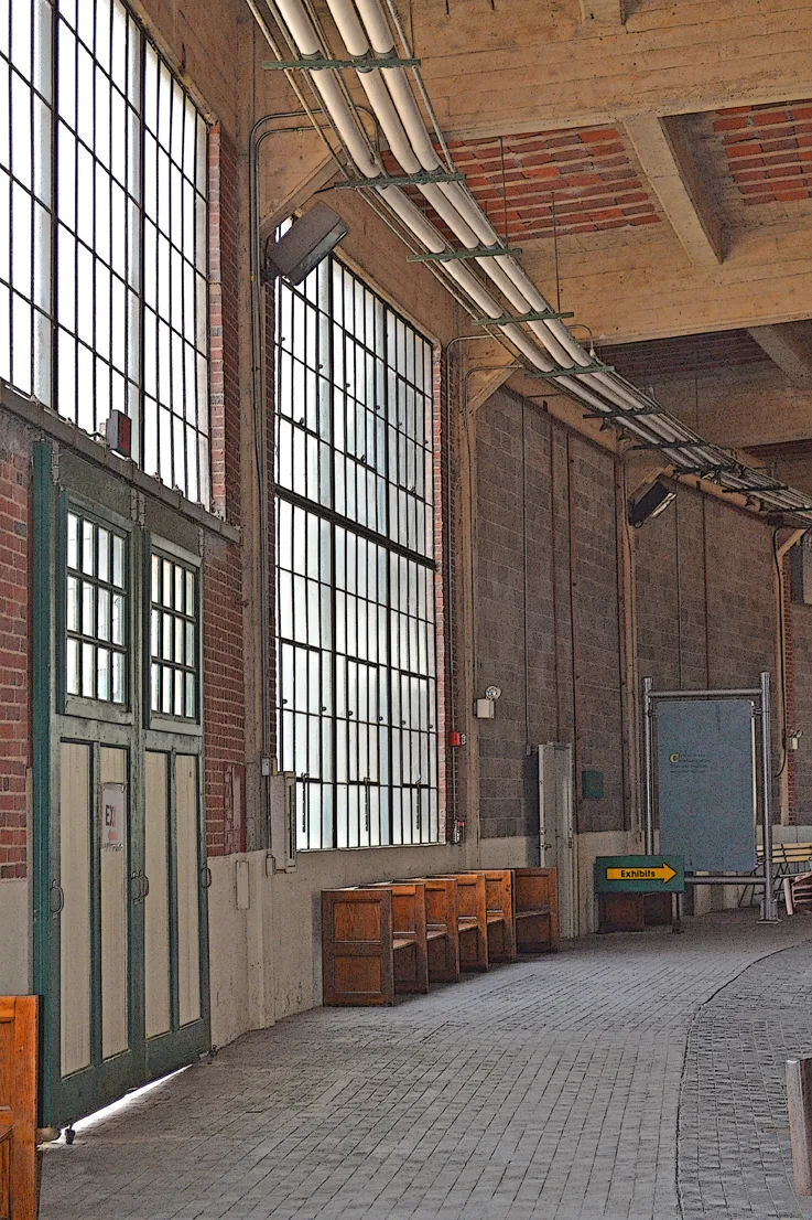 Roundhouse 4