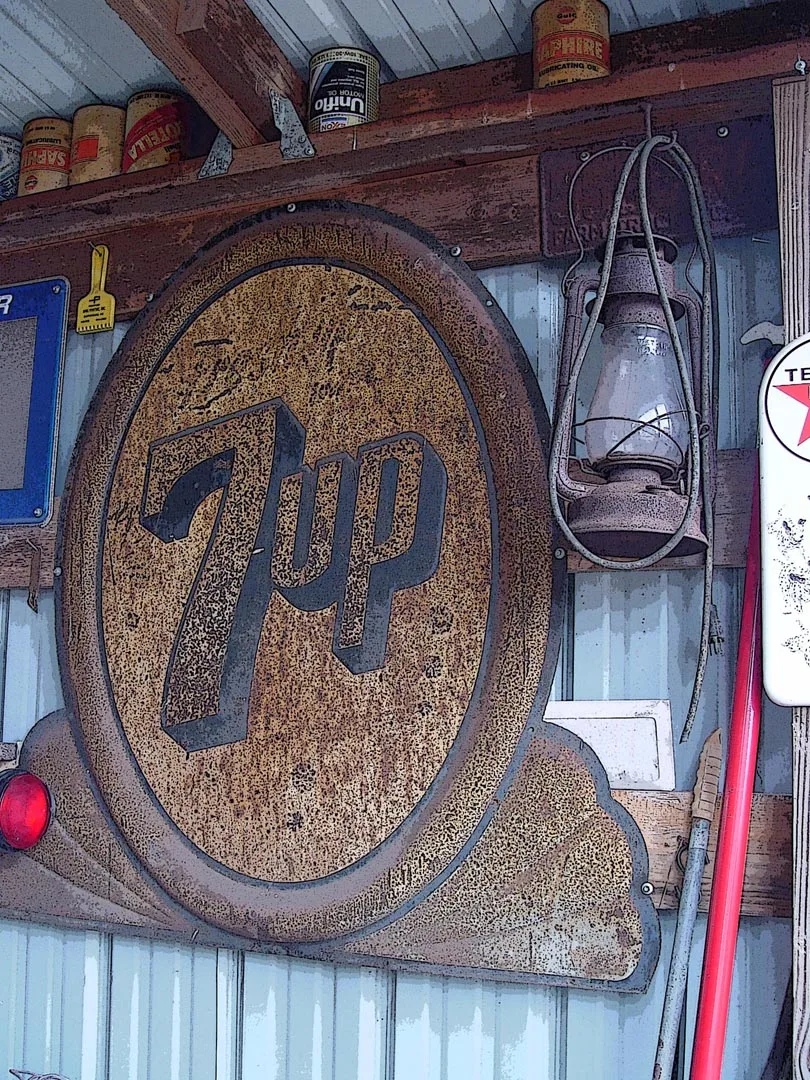 7 Up Poster Edge