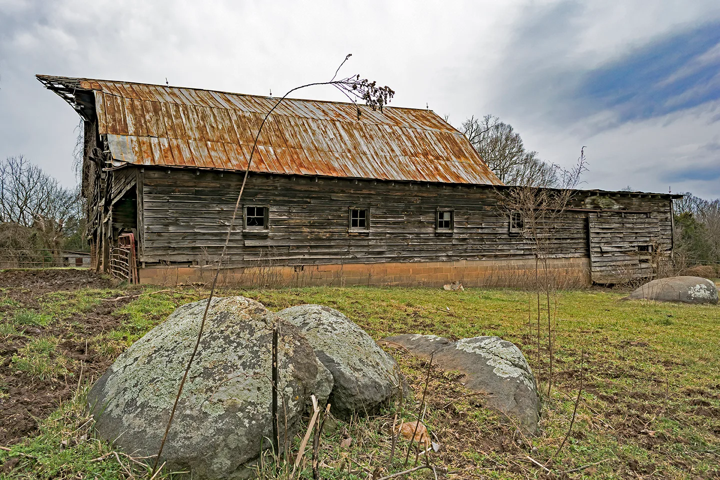 Whitefarmbarn 1