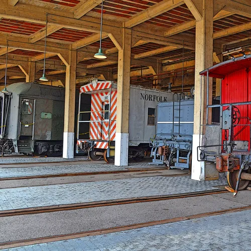 Train 10