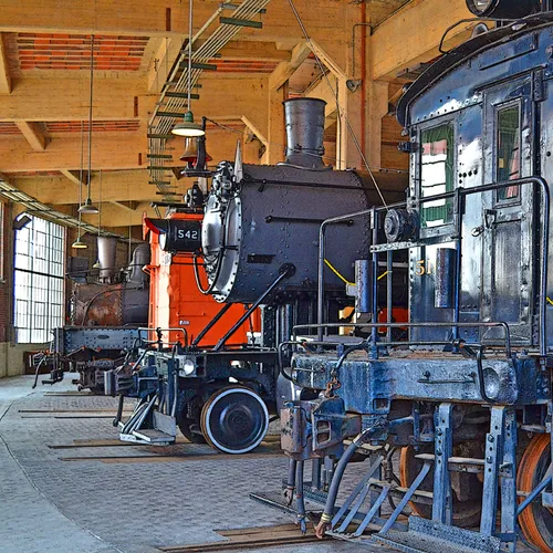Train 25